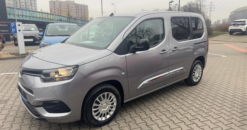 Toyota Proace City Verso cena 126900 przebieg: 6, rok produkcji 2024 z Żukowo małe 37